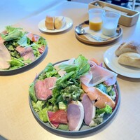 24/7 restaurant - 