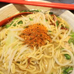 麺酒房 龍安 - 七味投下～♪