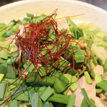 麺酒房 龍安 - 糸唐辛子＆ニラ