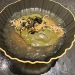 仁修樓 - 鮑の肝ソースXO醬とフルーツトマトの冷麺