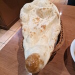 シディーク - 熱々のナンはモチモチ～(*￣∇￣)ノ