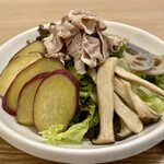 そらいろLOUNGE - 豚肉・エリンギ・さつまいも 