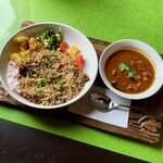 スプーンソング - 【7月13日(木)】チキンコランブ＆チキンビリヤニ