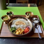 スプーンソング - 【7月5日(水)】ダルバート(カレー3種)