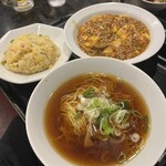 ニーヨン 小牧店 - 