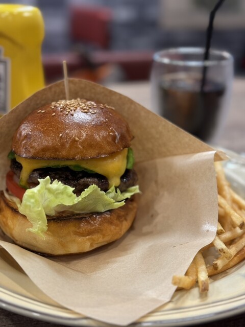 NICK&RENEE 箕面店 (ニック&レネイ) - 牧落/ハンバーガー NICK&RENEE 箕面店 (ニック&レネイ) - 牧落/ハンバーガー