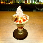 Bar Style-J - ストロベリーチョコパフェ