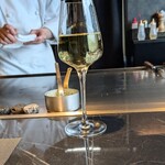 横浜 夜景 鉄板焼＆ステーキ 祥鳳 - 白ワイン