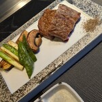 横浜 夜景 鉄板焼＆ステーキ 祥鳳 - ◆A5黒毛和牛サーロインの鉄板焼き&季節の焼き野菜