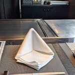 横浜 夜景 鉄板焼＆ステーキ 祥鳳 - テーブルセッティング