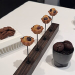 エディション・コウジ シモムラ - 