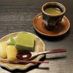 欅苑 - 水菓子（キウイ）・抹茶プリン・お茶