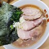 横浜ラーメン 町田家 新宿南口店