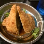 Indian Street Food & Bar GOND - フレッシュサモサ