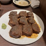 牛たん炭火焼き 仁 野毛分店 - ゆでたん