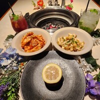 Yakiniku BarBies - 