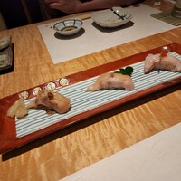 対馬のどぐろとイカ活き造り 博多 魚蔵 都ホテル店 - 