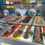 マハロ ドーナツ ラボ - ショーケース