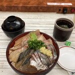 丼 万次郎 - 