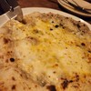 Pizza restaurant NOOM 心斎橋店