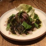 水色食堂 - 玄界灘産イサキのカルパッチョ アオサのビネグレット
