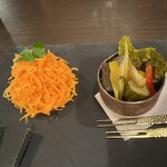 部位ごとに調理法を変える豚肉専門店 グロワグロワ - キャロットラペはクミンがアクセント♪めちゃ美味しい