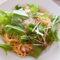 リストランテ サルーテ竹芝 - 蒸し鶏と温玉のカチョエペペ