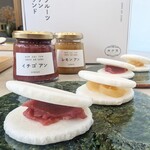 覚王山 フルーツ大福 弁才天 - 