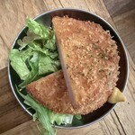 煮込みとお惣菜スタンド ウエトミ - 