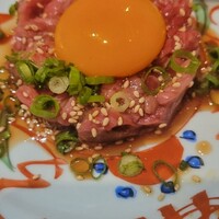 焼肉一頭両騨 町田本店 - 【単品】ユッケ