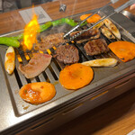 焼肉ホルモン タンちゃん - 