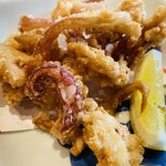 割烹 千代 - 贅沢なゲソ唐。