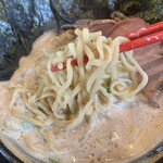 脂醤油組 - 中太麺