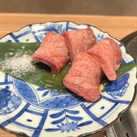 肉の山翔 - 