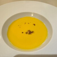 アマルフィイ・モデルナ - かぼちゃの冷製スープ