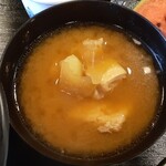 魚漁家 - アラ汁
