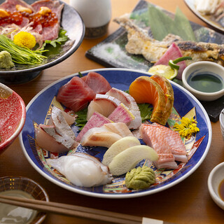 日本酒と海鮮とおばんざいをメインとした和食の居酒屋