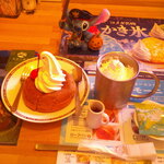 珈琲所コメダ珈琲店 - たっぷりアイスコーヒー モーニングセット＆ジャーマン＆ポークたまごトースト＆コメチキ＆アイスウインナー＆ミニシロノワール