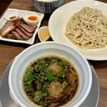 麺創房LEO - 