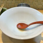 猫と月 chan mie noodles - 