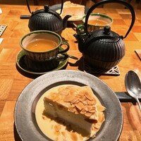 ザ タヴァン グリル＆ラウンジ - 