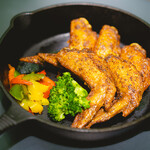 辛くない！カリッとスパイシー手羽先