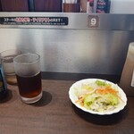 いきなりステーキ - 黒烏龍茶50円をクーポン券で。