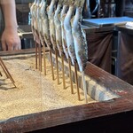 254552188 - 天然鮎の炭火焼き