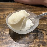 ピッツェリア ジェラテリア ラッヅォ - 