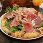 ラ・ピッコラ・ターヴォラ - 