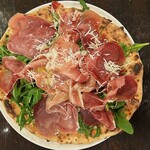 ラ・ピッコラ・ターヴォラ - 