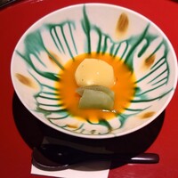 加賀屋 銀座店 - 先付:とうもろこしの茶巾、打木赤皮甘栗かぼちゃ、加賀つる豆