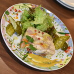 ワインバー バッカス - コラーゲン爆弾！豚足と野菜のテリーヌ（１，１００円）２０２４年７月