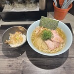 らぁめん 涼虎 - 涼麺塩＋山葵ご飯